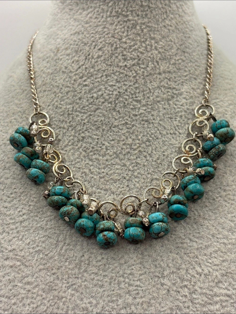 Vintage Dainty Turquoise Beaded Statement Necklace